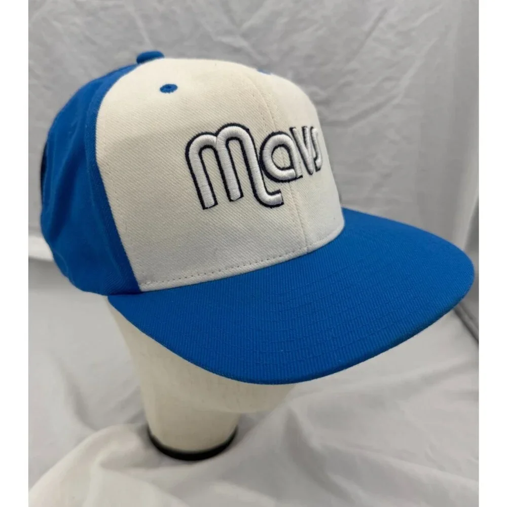 VTG Dallas Mavericks Mavs Snapback Hat Adidas NBA Blue White Wool Blend Cap OSFA